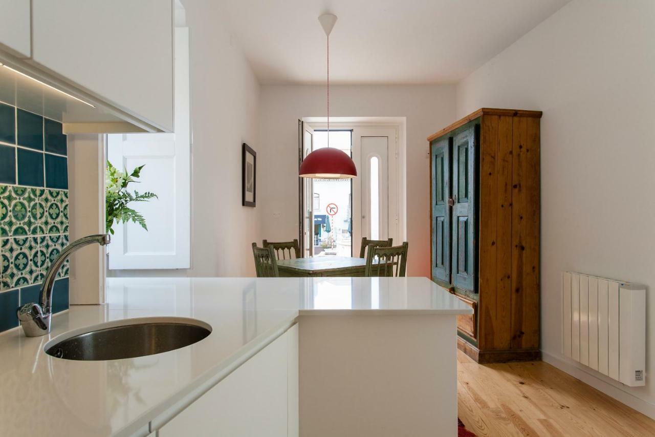 Lisbon Sea Side Chalet Apartment Paco de Arcos Bagian luar foto