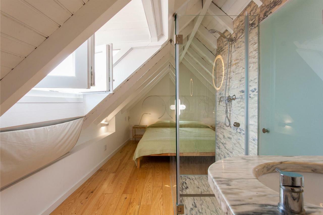 Lisbon Sea Side Chalet Apartment Paco de Arcos Bagian luar foto