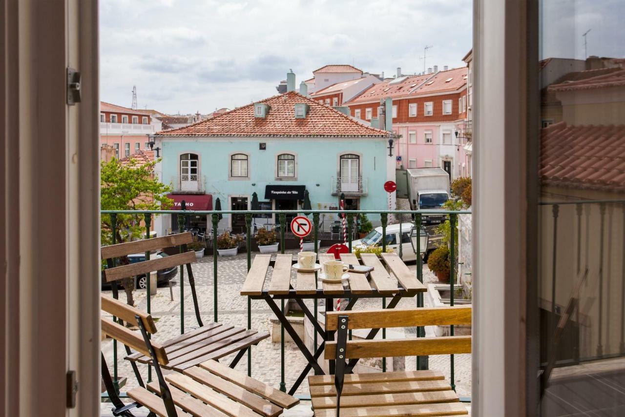 Lisbon Sea Side Chalet Apartment Paco de Arcos Bagian luar foto