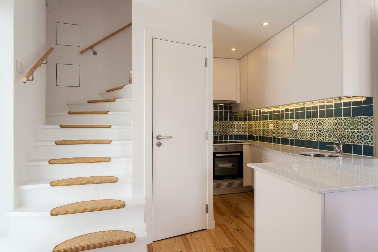 Lisbon Sea Side Chalet Apartment Paco de Arcos Bagian luar foto
