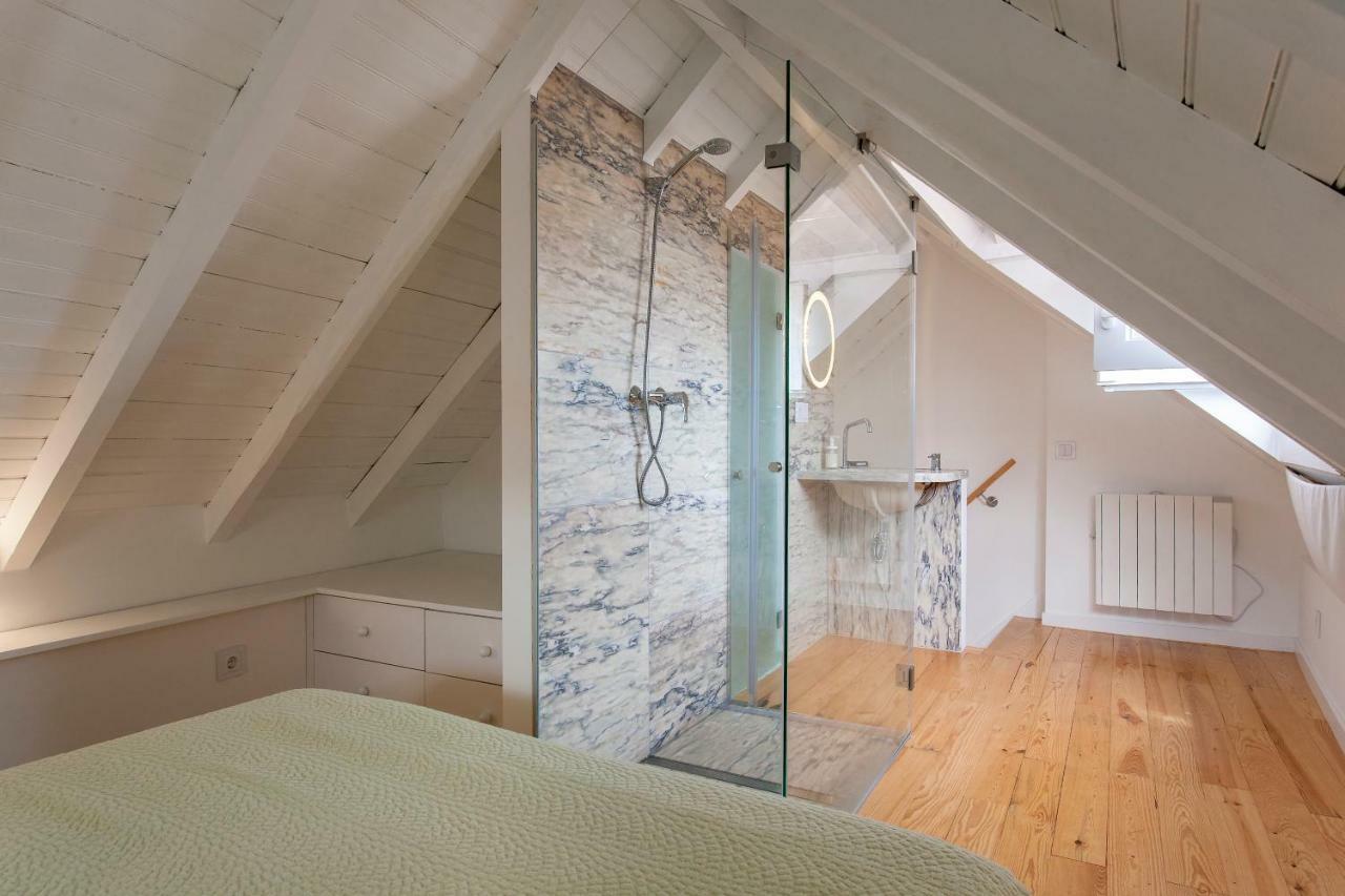 Lisbon Sea Side Chalet Apartment Paco de Arcos Bagian luar foto